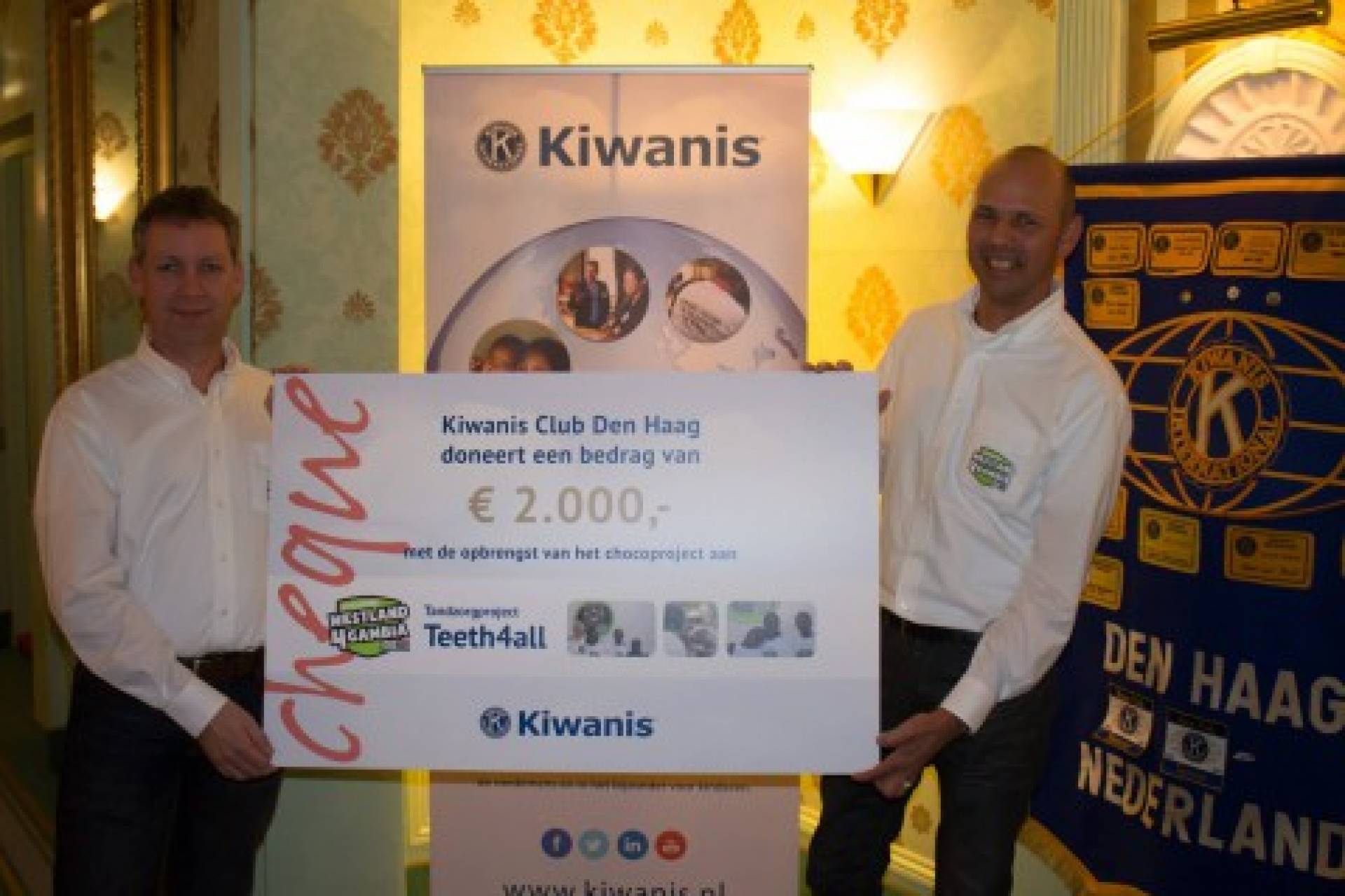 20140203-cheque-voor-westland4gambia-55